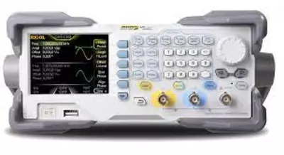 DG1032Z — универсальный генератор сигналов