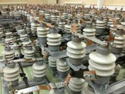 Разъединитель высоковольтный РЛНД -10 II/400 УХЛ1 с приводом ПРНЗ (без вала)