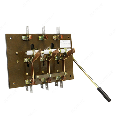 Переключатель ПБ-36 630А на текстолите