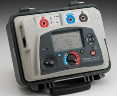 MIT515 — тестер сопротивления изоляции