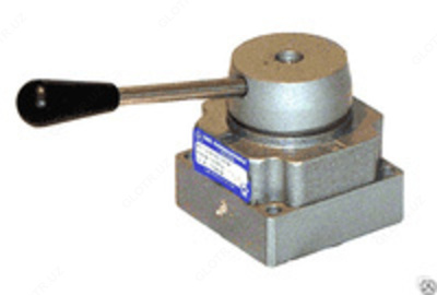 В71-24М-01 Пневмораспределитель крановый