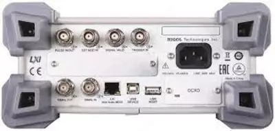 DSG830 — генератор сигналов высокочастотный