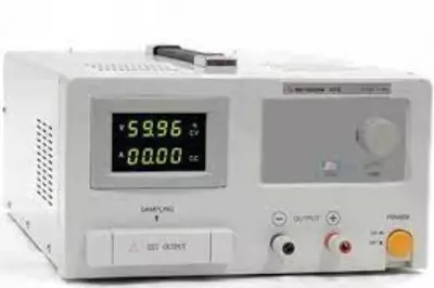 APS-3103L — источник питания с дистанционным управлением