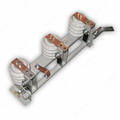 Разъединитель высоковольтный ЗР - 10/630 У3 изолятор полимер