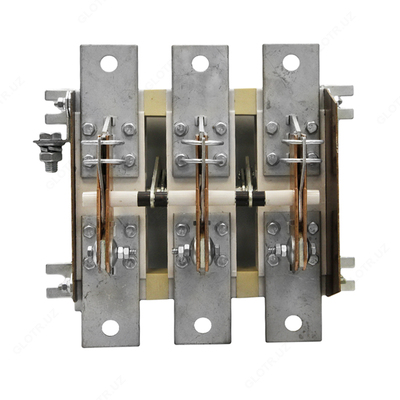 Разъединитель РЕ 19-37-31120-00 УХЛ3 400А боковая рук.