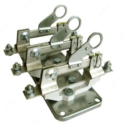 Разъединитель РЕ 19-37-31160-00 УХЛ3 400А рычаг д/пополюсн.опер.штангой