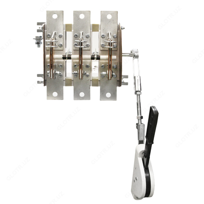 Разъединитель РЕ19-4331140 00 УХЛ3